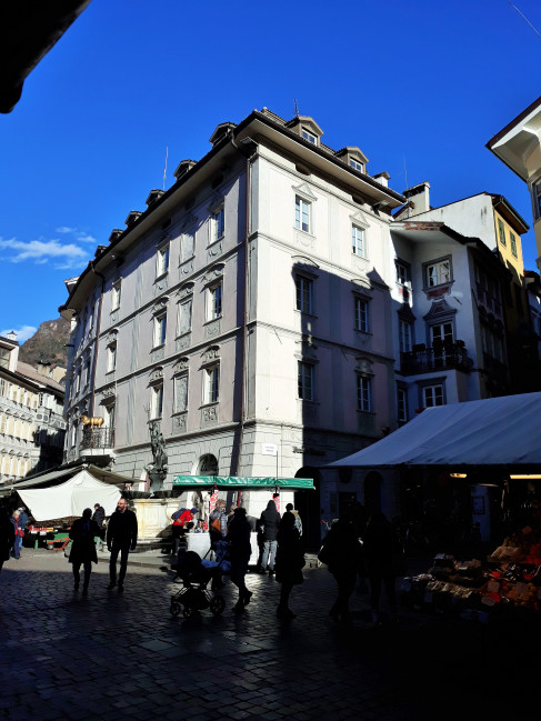 Condominio Lauben-Portici