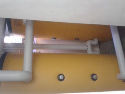 Pufferspeicher in Vorraum